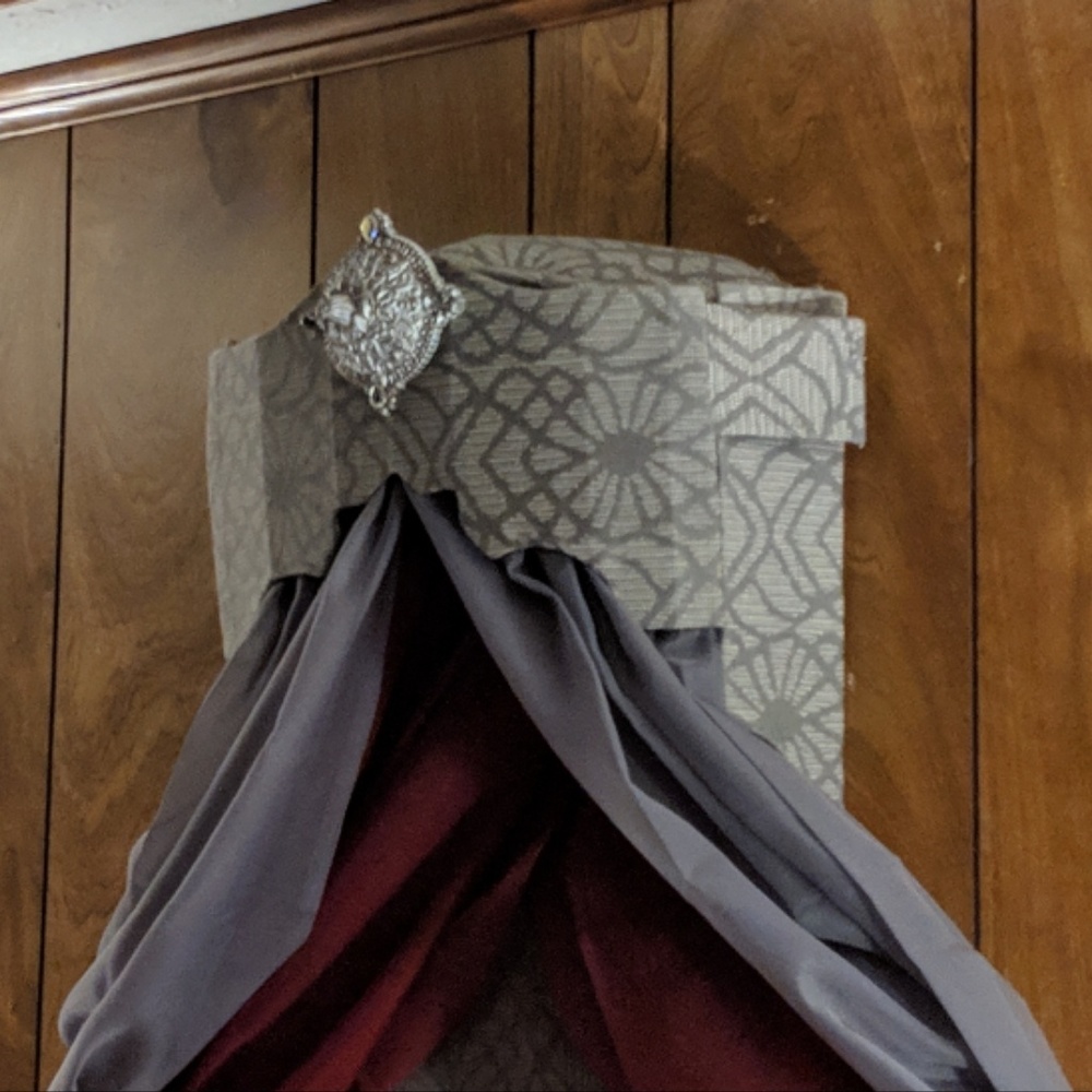 BED CROWN